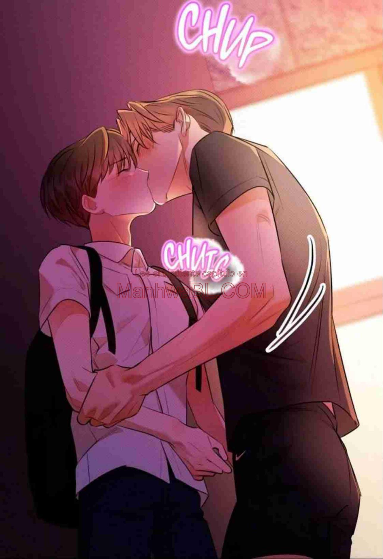 Eres diferente conmigo - Capítulo 22 3 manhwa