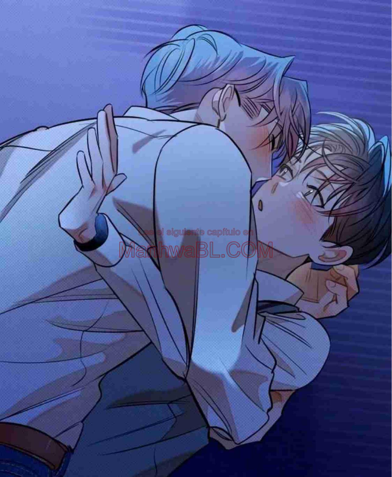 Eres diferente conmigo - Capítulo 23 3 manhwa