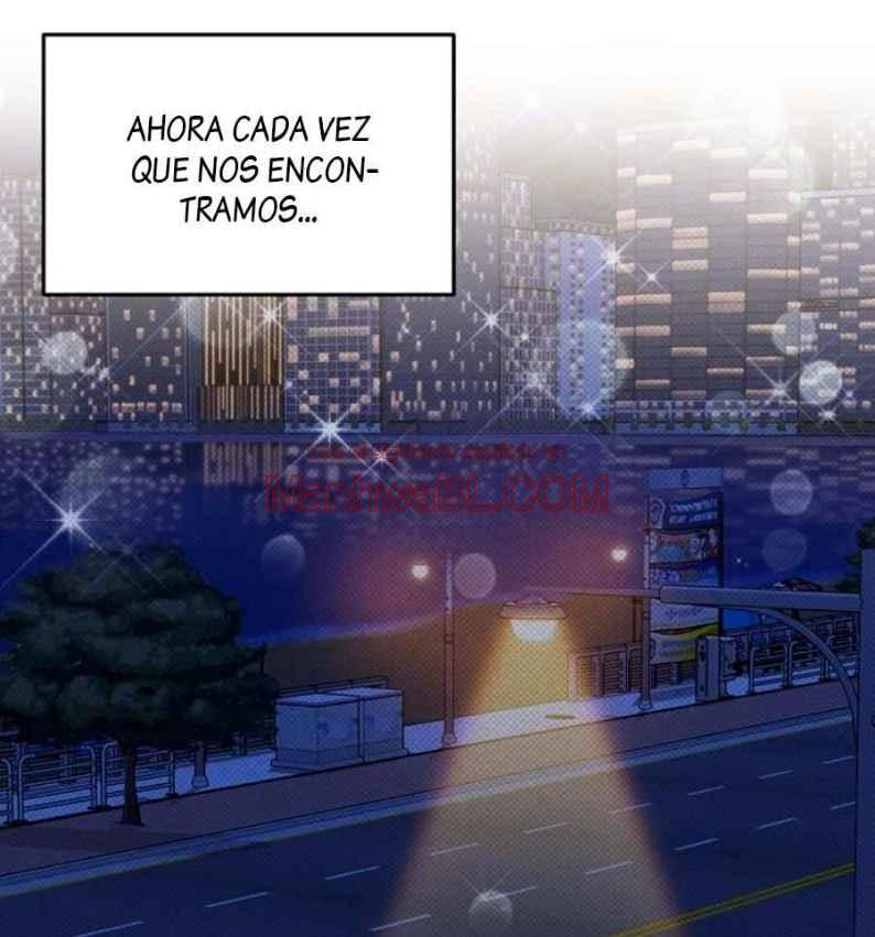 Eres diferente conmigo - Capítulo 18 3 manhwa